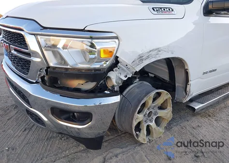 2022 Ram 1500 Big Horn 4X2 5'7 Box z USA, uszkodzony, nr VIN 1C6RREFMXNN408429